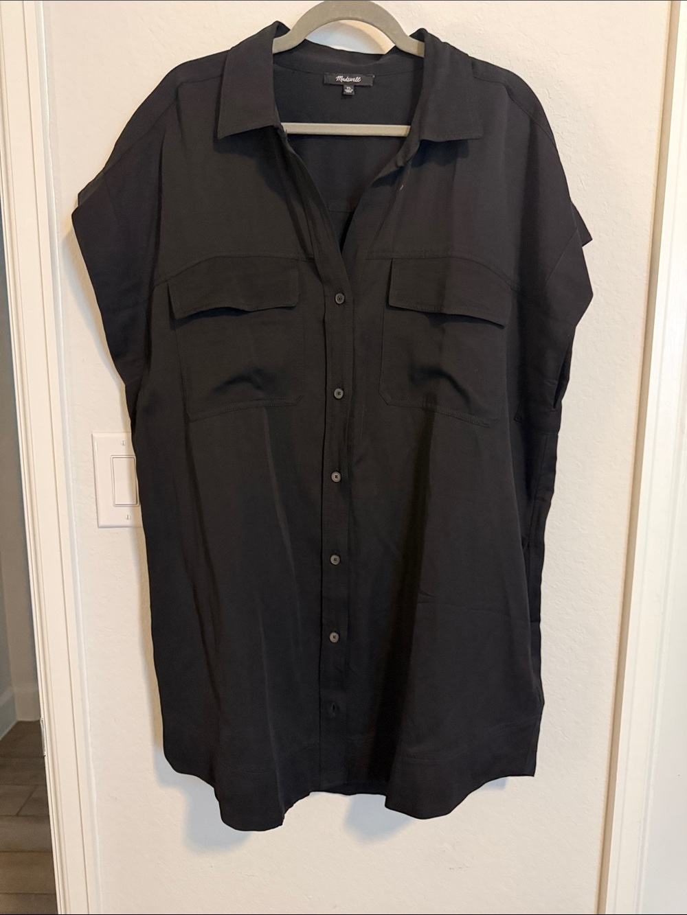 NWOT Madewell Black Short-Sleeve Button-Down Shirt Dress